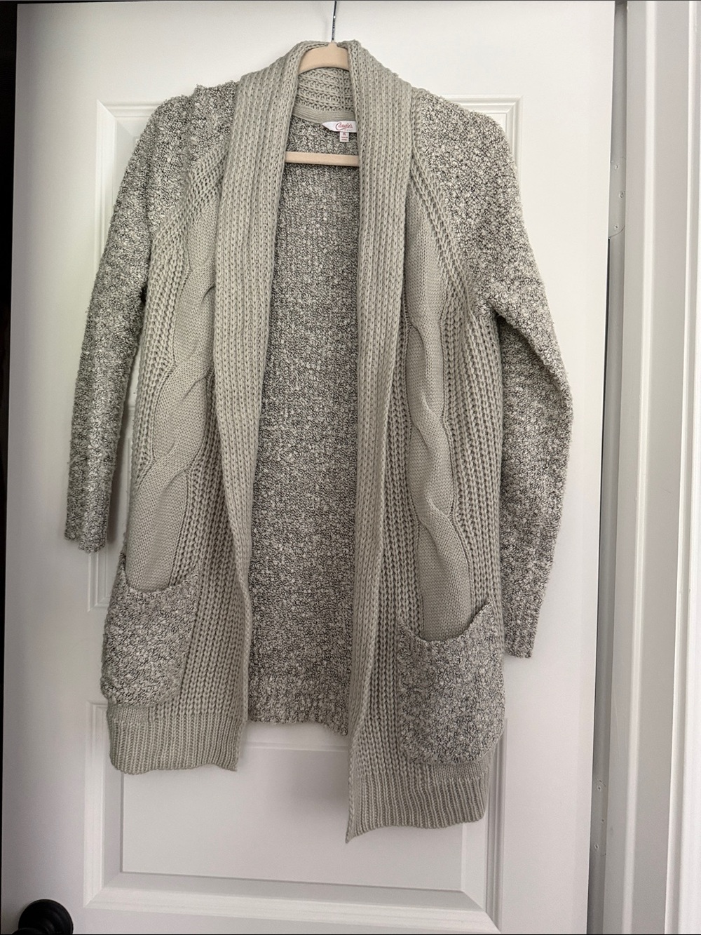 Cozy Open-Front Cable Knit Cardigan Sweater - Light Gray